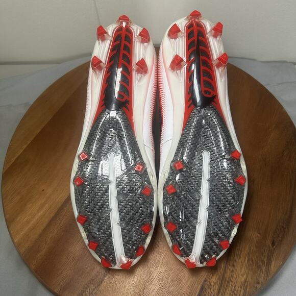 Nike Vapor Untouchable Pro TD Red Football Cleats 833385-601 RARE Men\'s Size 8.5